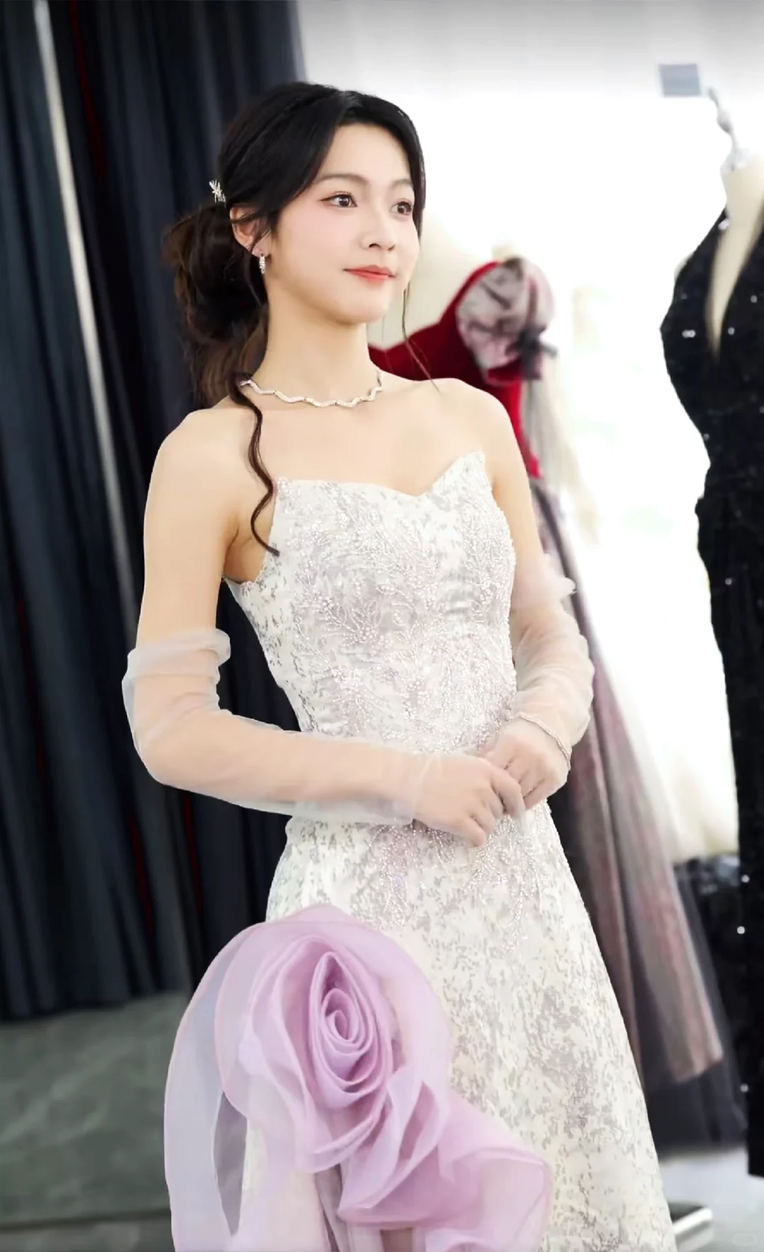 😍只用三分乖，她搞定所有！