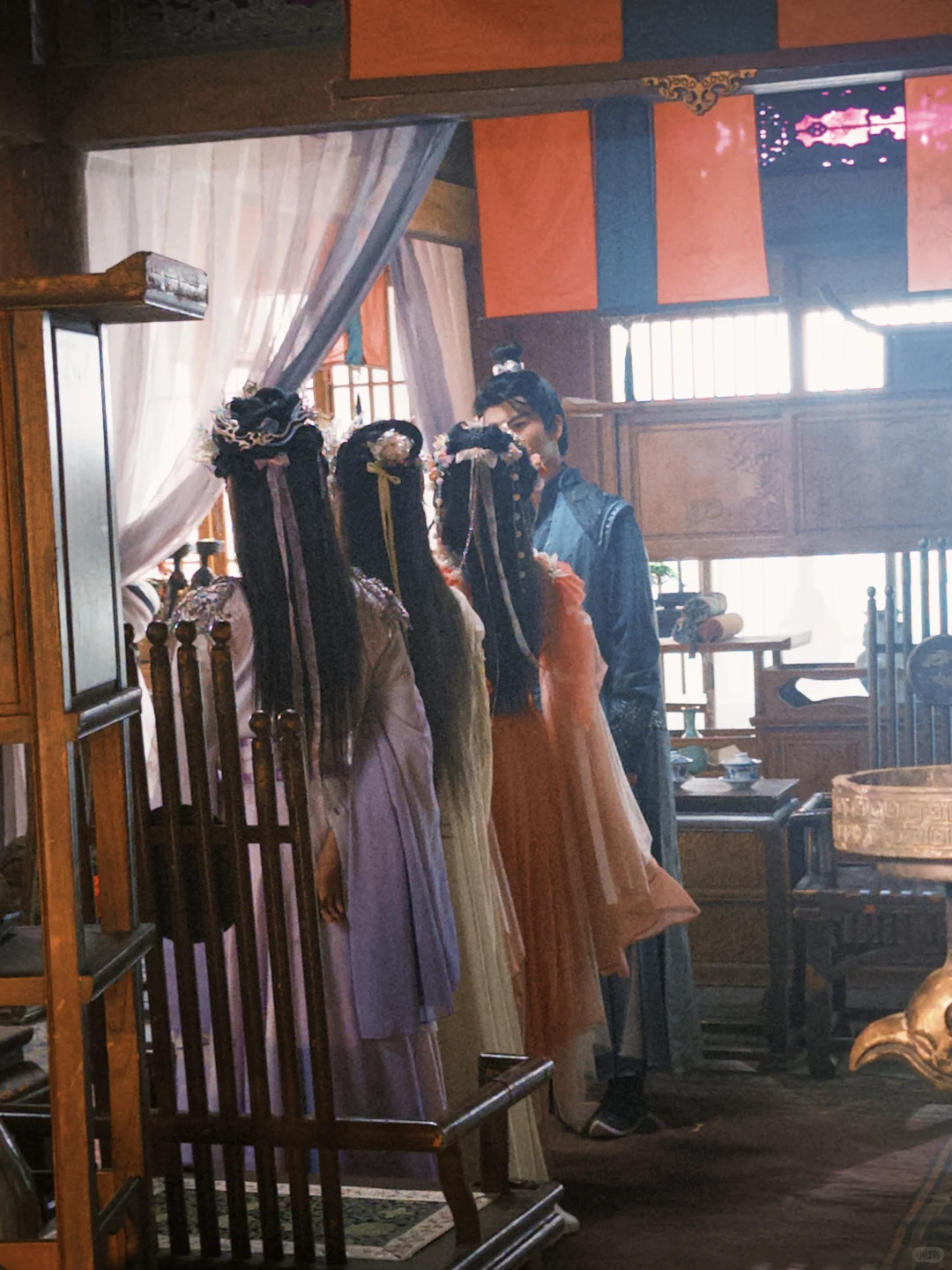 我们短剧有自己的群像戏