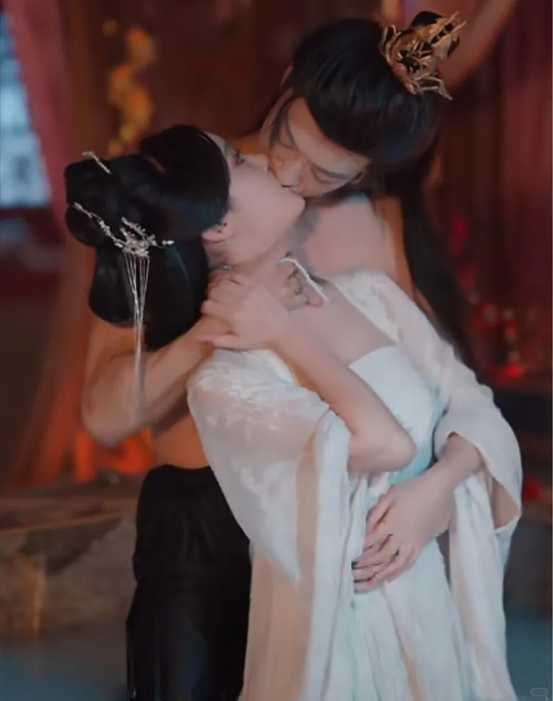 最甜的心声剧！嘴上不要心里疯狂想酱酱酿酿