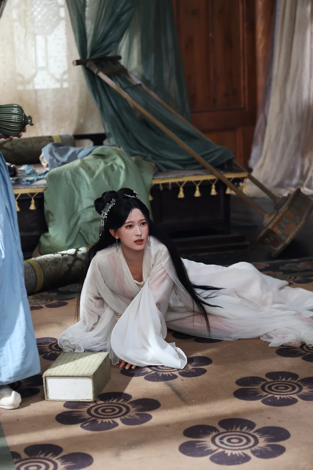 关于我勇闯短剧拍古装的剧照！