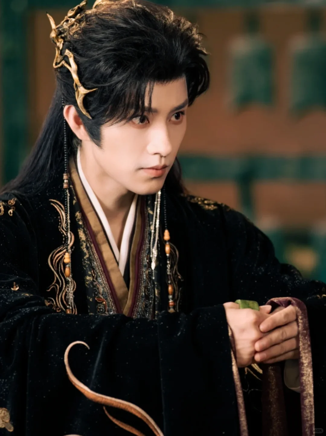 新剧杀疯了！一下就被这两张脸吸引住了😍