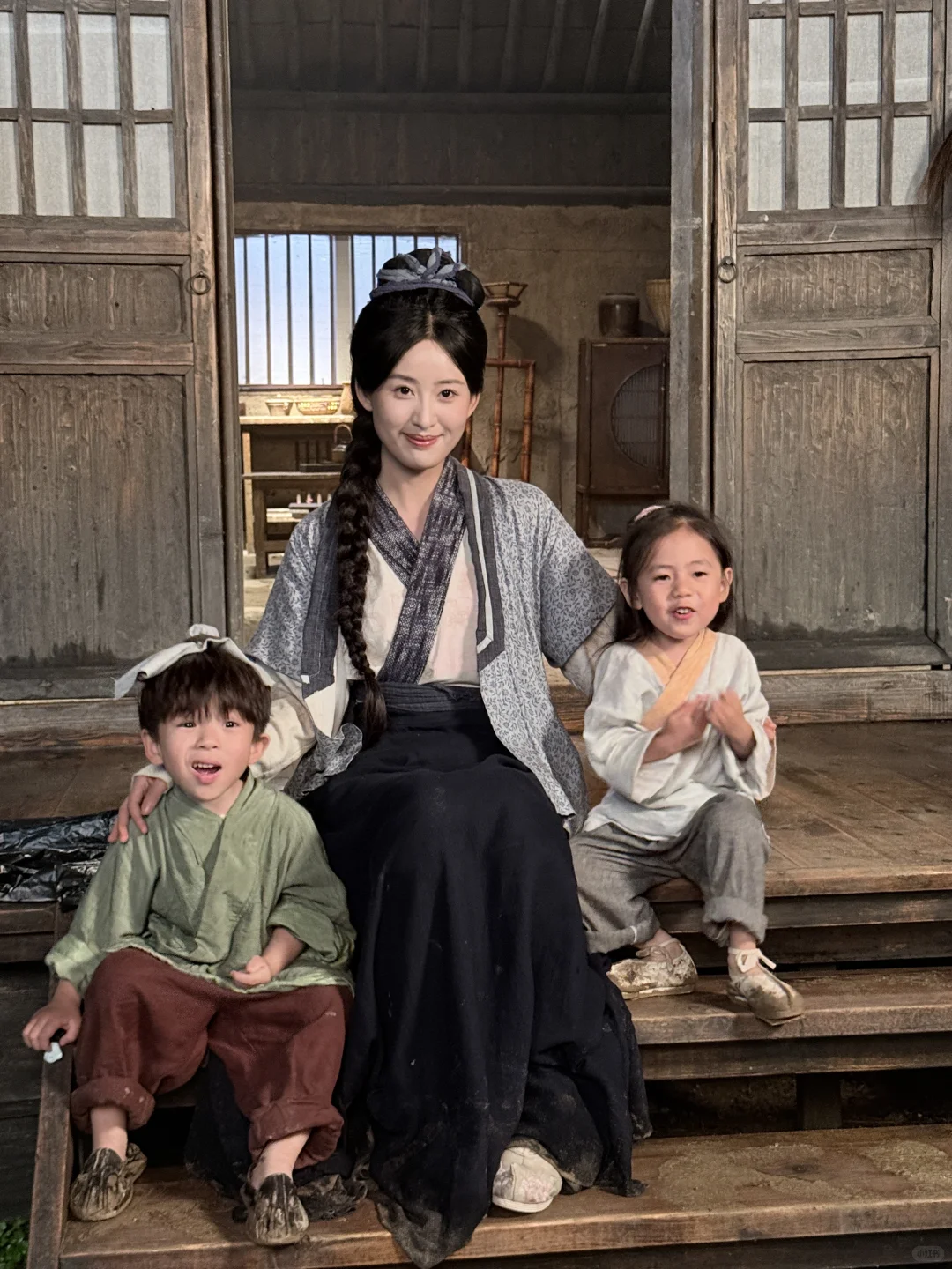 种田文《开局破茅屋，极品婆母带全家改命》