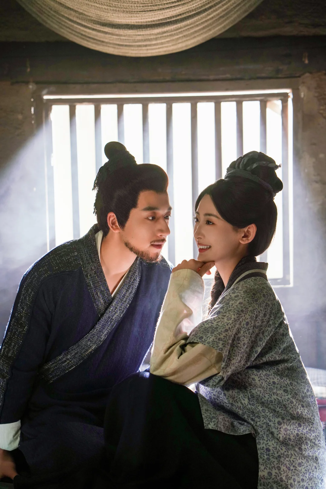 种田文《开局破茅屋，极品婆母带全家改命》