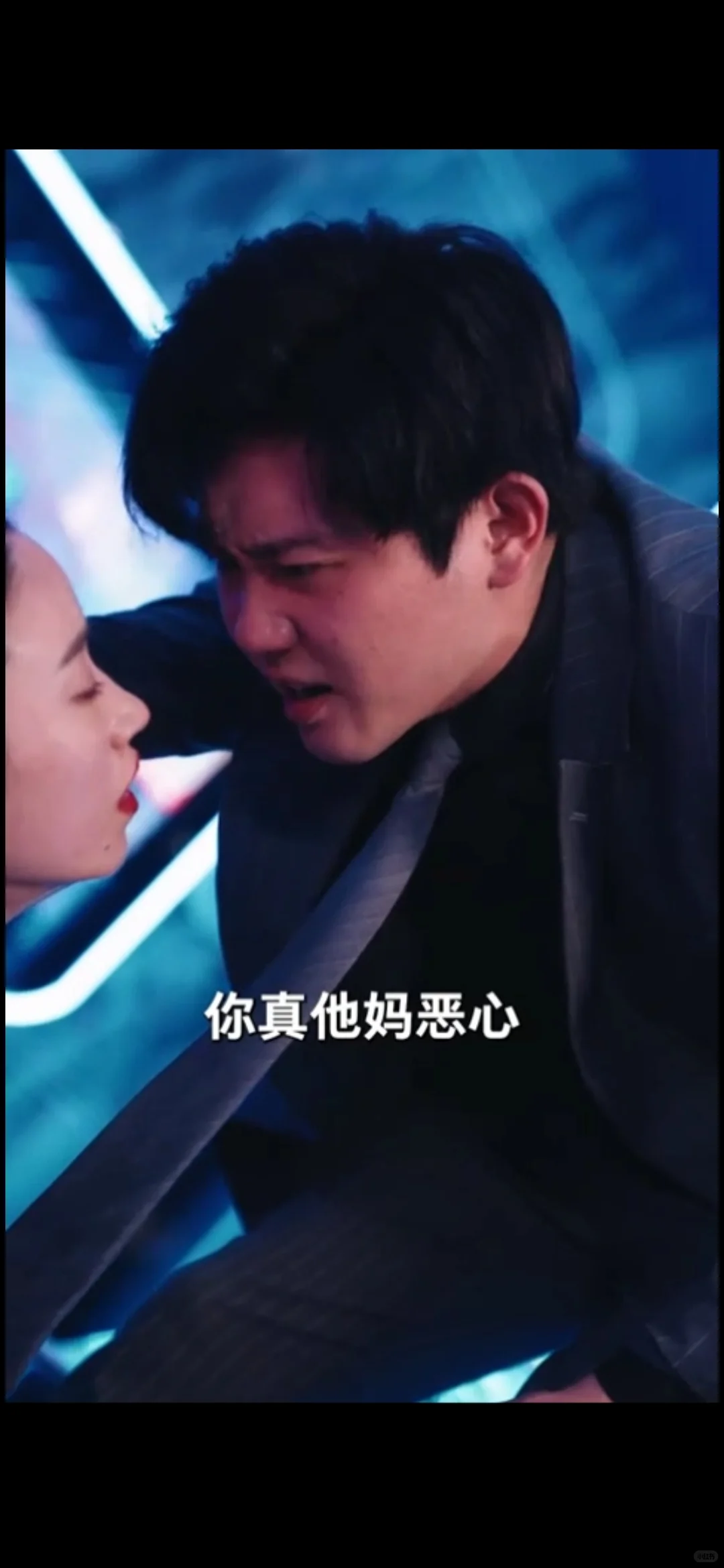 都2024年了，谁还在看囚禁文学？