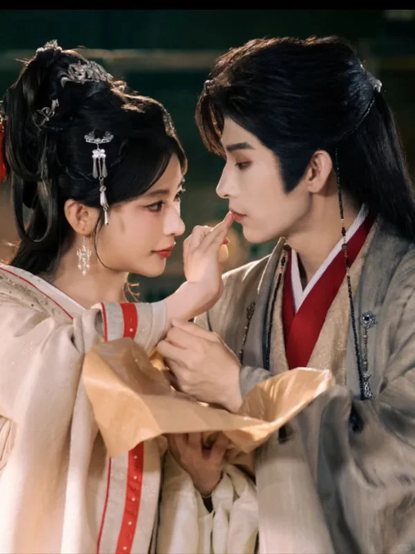 新剧杀疯了！一下就被这两张脸吸引住了😍