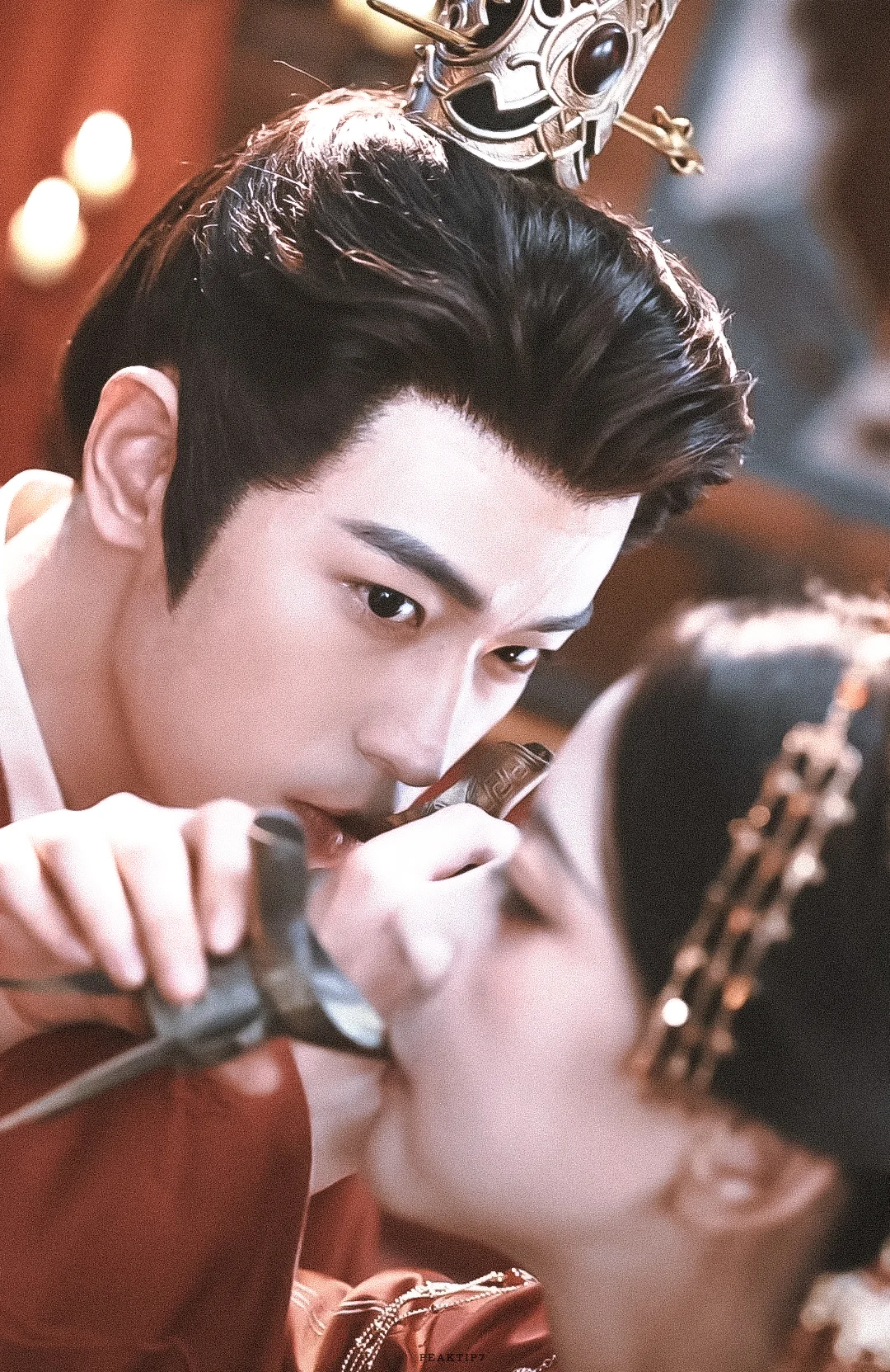 又在红果里看上细糠了，性张力拉满！