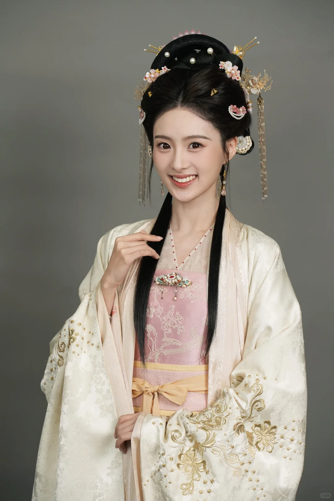 快哉快哉 短剧古风小女子定妆照来也！