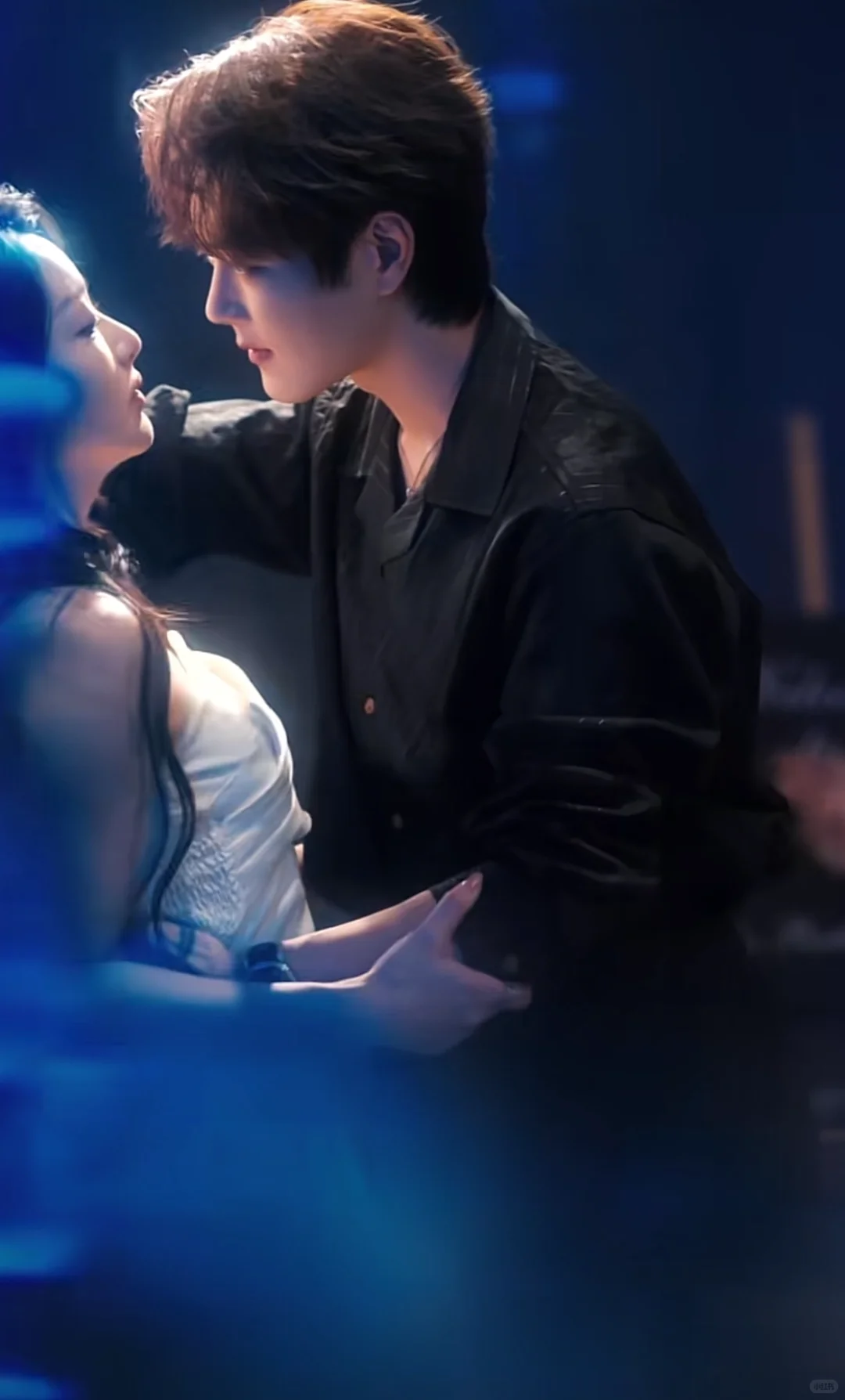 白夜陷落⭐️⭐️⭐️⭐️