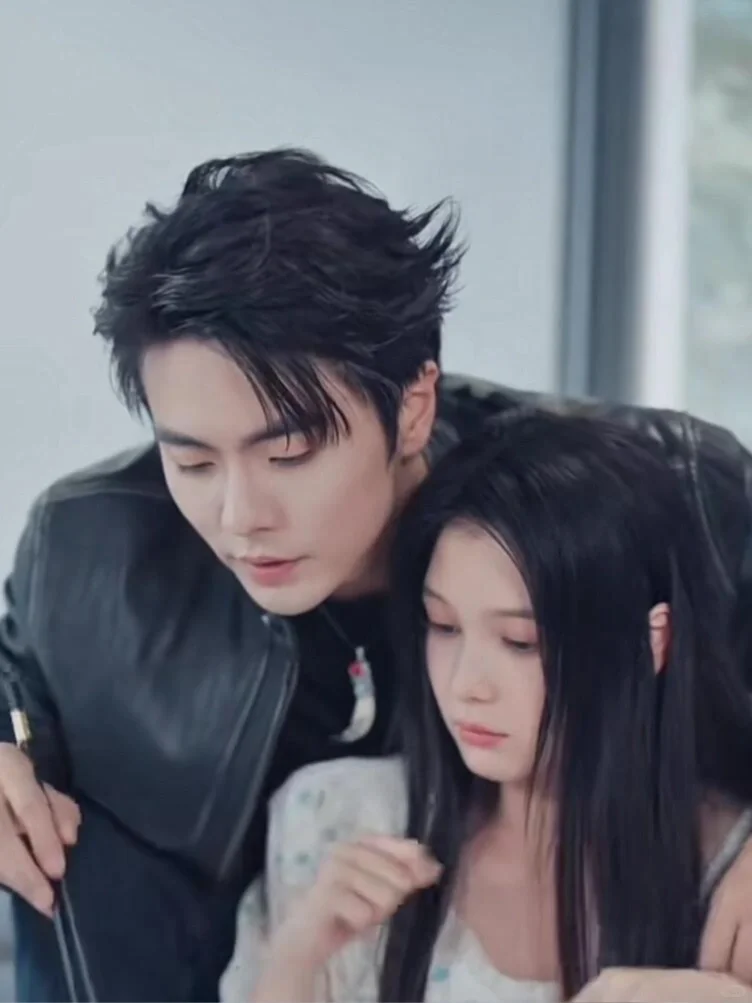 ❣️这一版小傻子和太子爷的甜度好高❤️