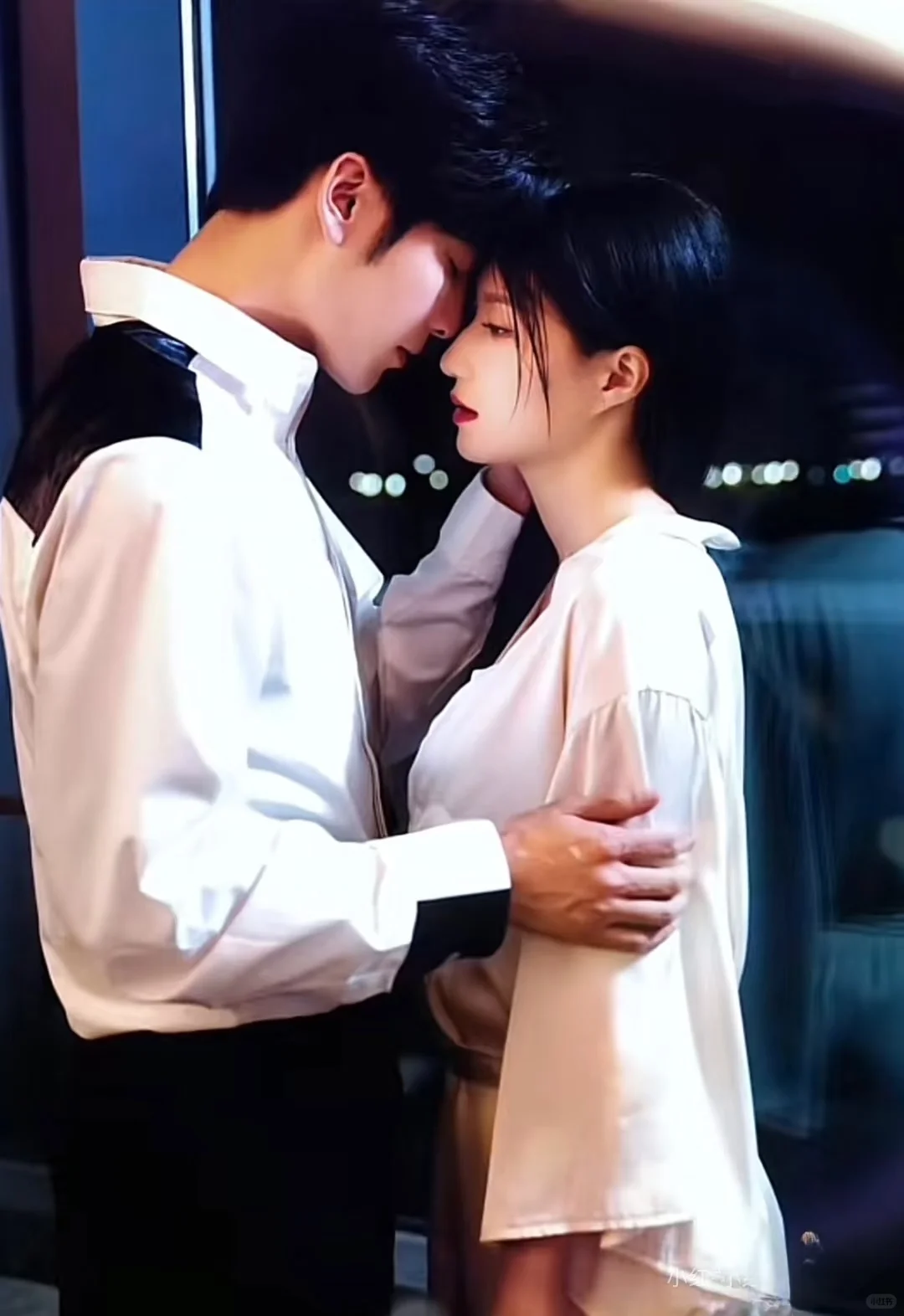 没有弯弯绕绕，全是藏不住的要吃肉肉！