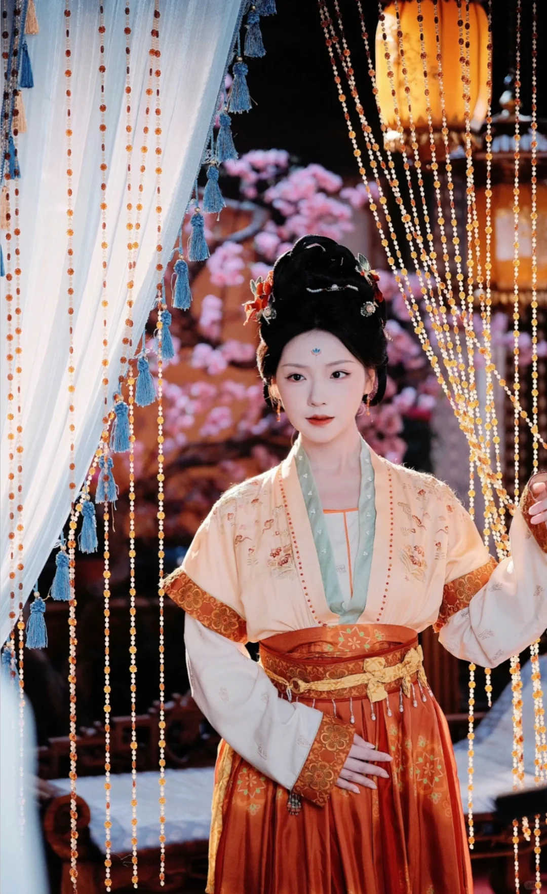 〖女扮男装被千岁爷相中了要给我封妃〗王云云