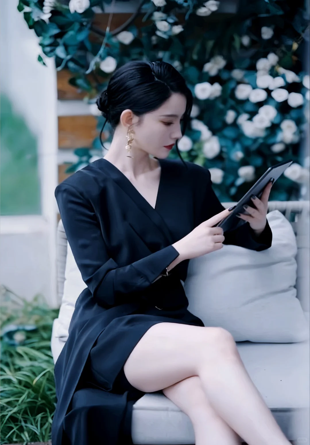 短剧女王圻夏夏《寄生游戏》悬疑感拉满