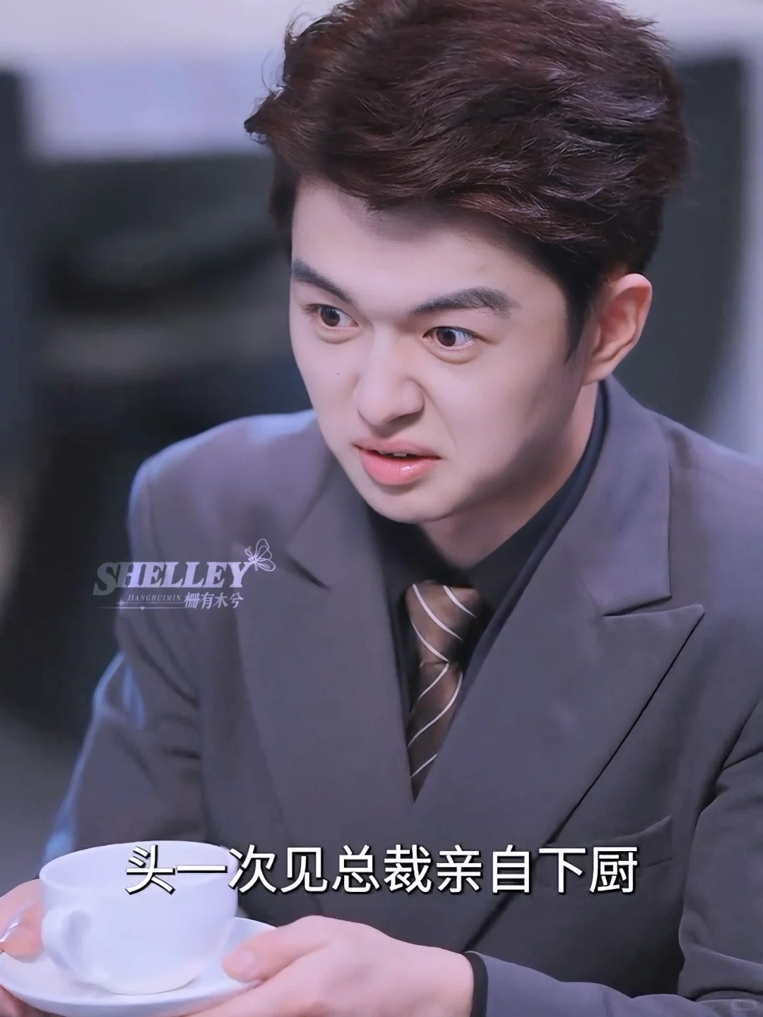 ❣️好甜❗️腹黑小叔看着亲亲老婆被下药❤️