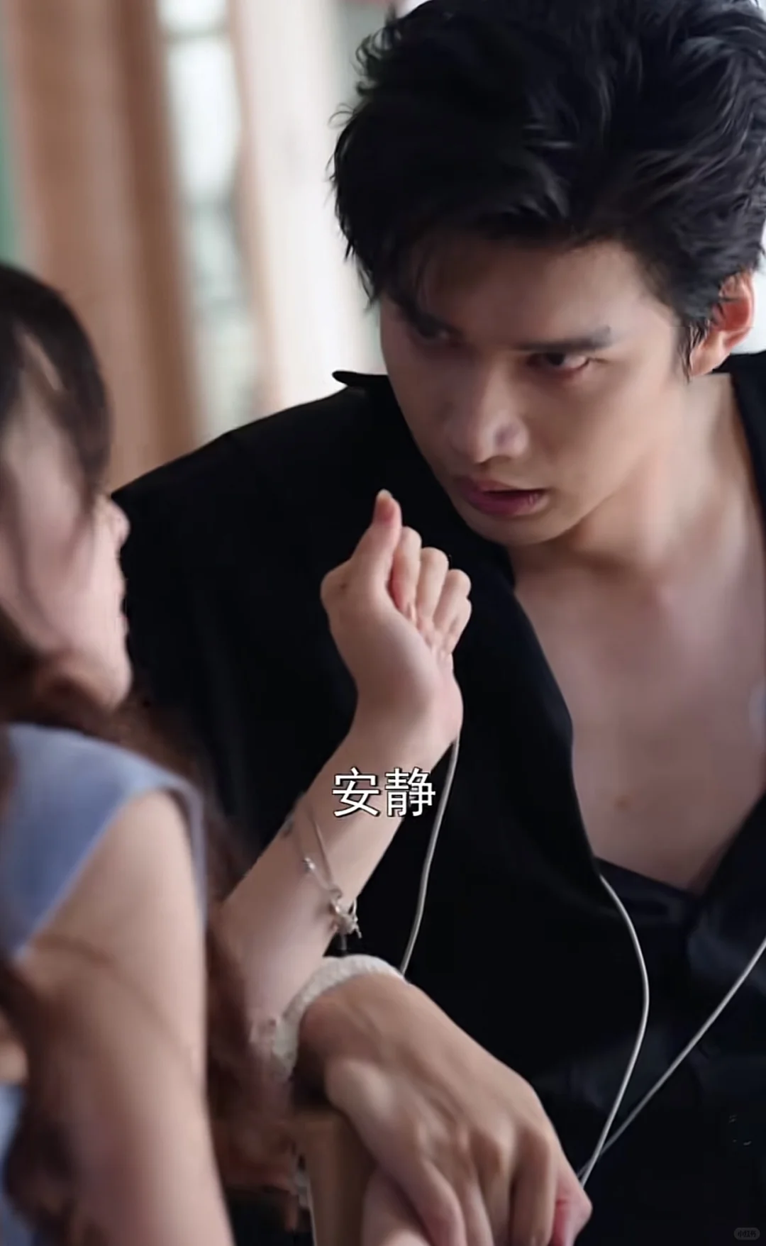 高甜来袭，男女主吻戏爆棚！