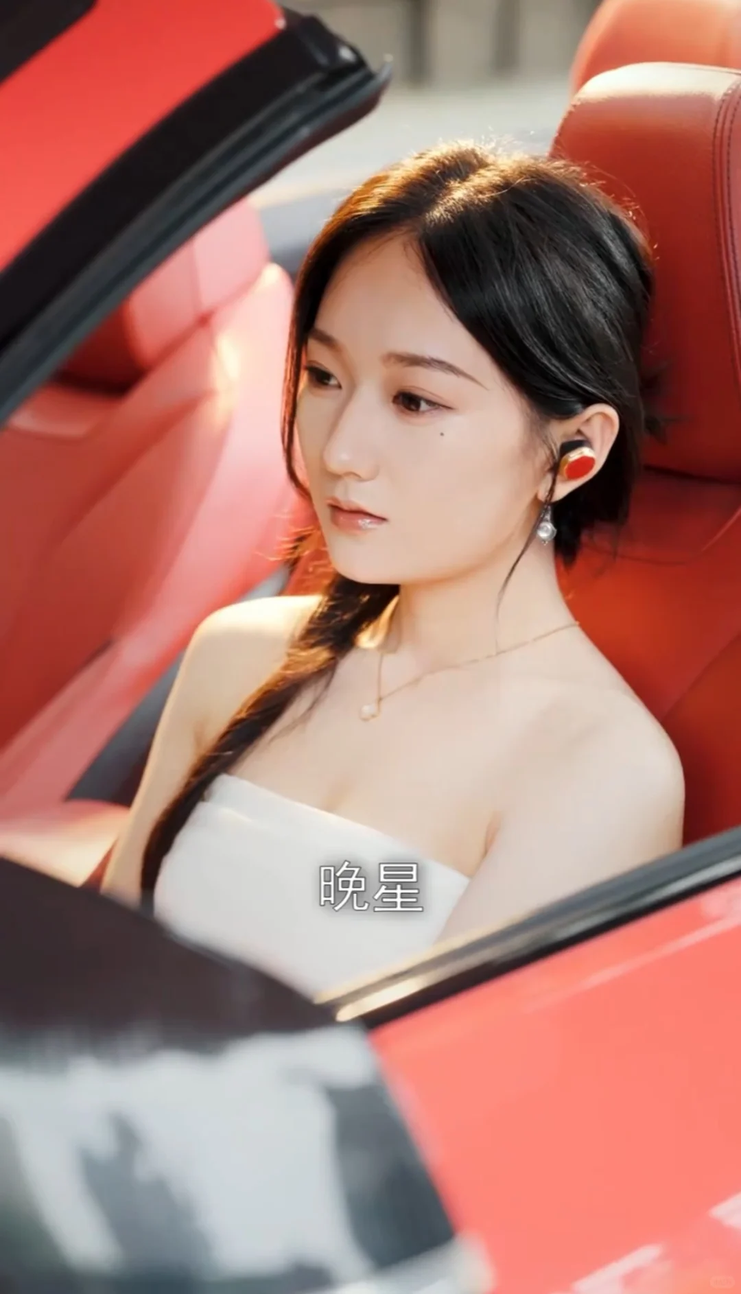 被男主成功吻住了局面💋