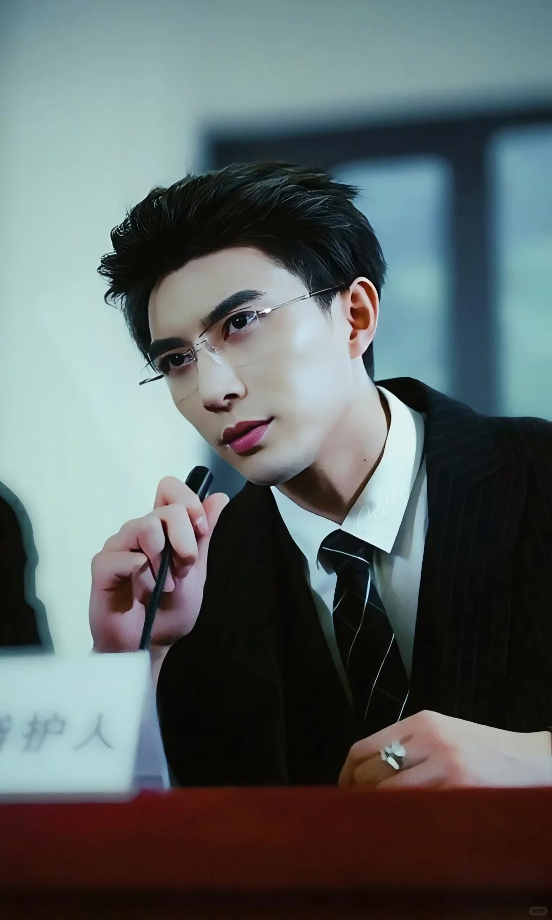 金牌律师腹黑集团太子爷和失婚家庭主妇😂