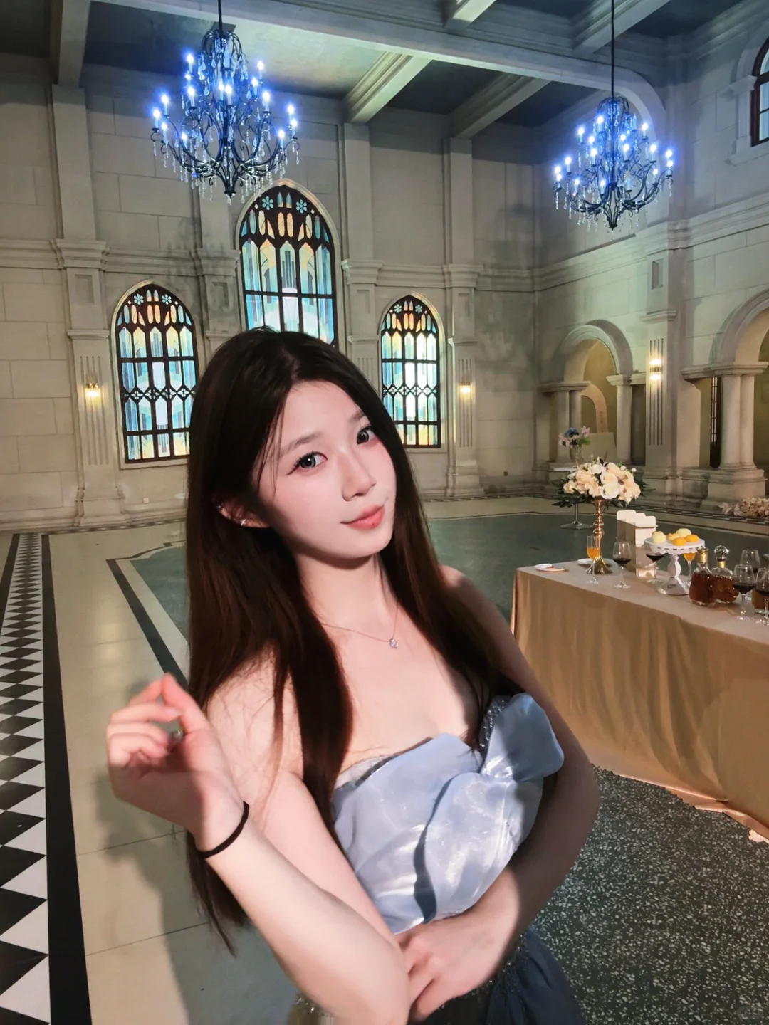 重生之女大学生拍短剧