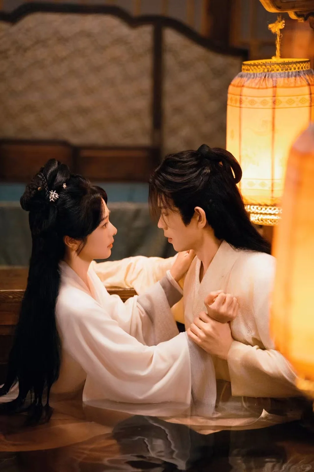 🔥重生换嫁爽翻！短命太子被我医到长命百岁