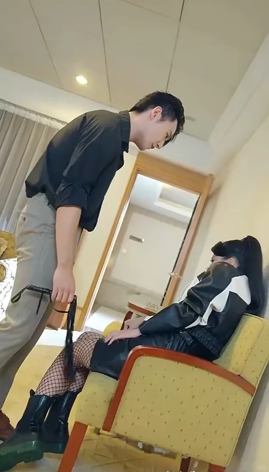 被困千年，我懂得了所有女性的难捱！