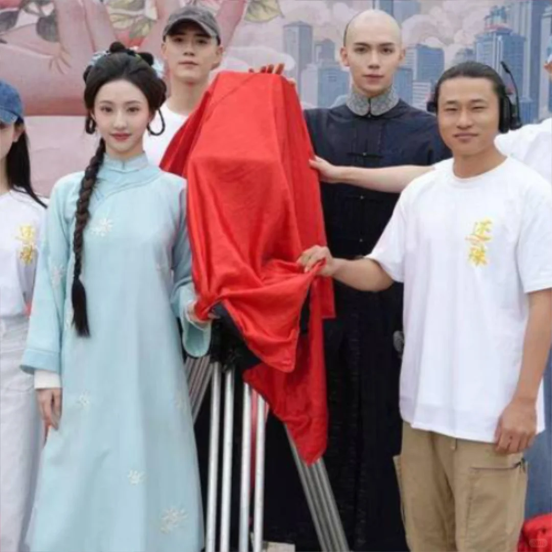 短剧还珠主演集体催更第二部引热议