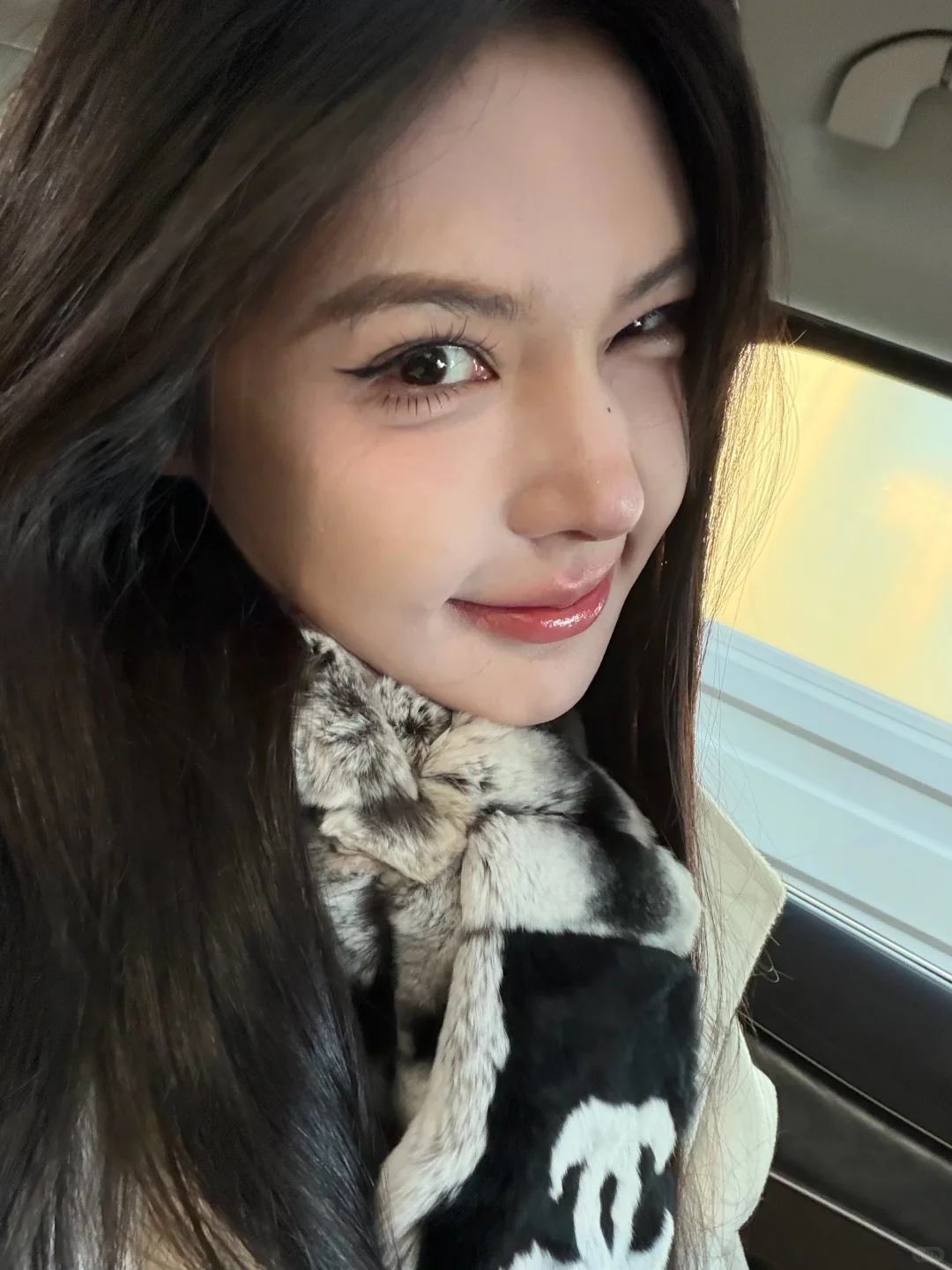 给孩子接部现代剧吧 在横店要呆傻了😩