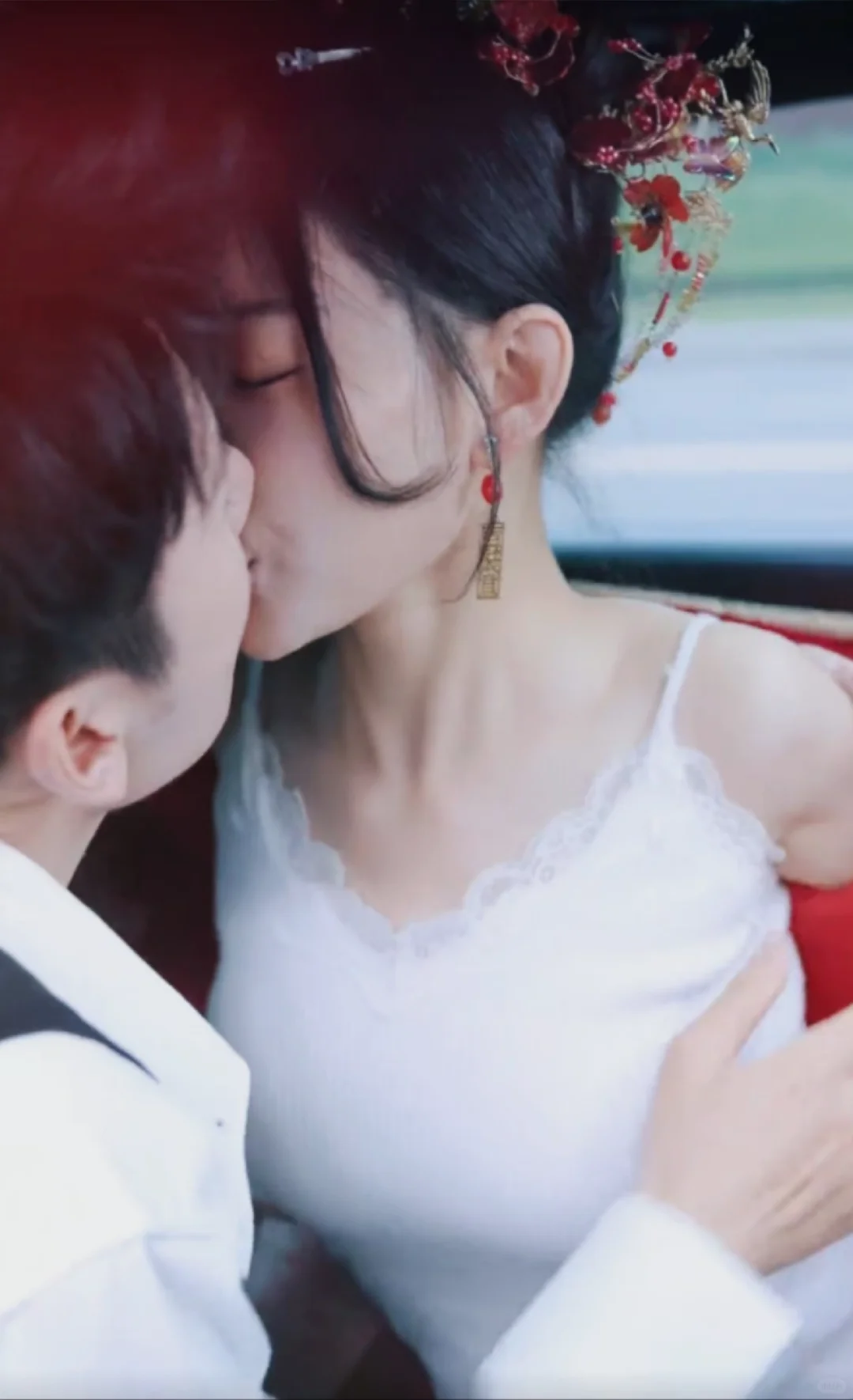 婚礼现场大反转，谁是真正的新郎？😍