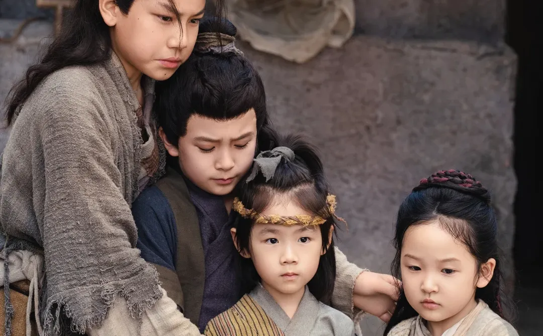 穿成继母后，我改造全家种田忙～正在热播！