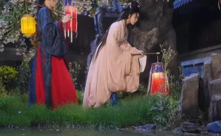 穿越男主VS重生女主，太爽了！！