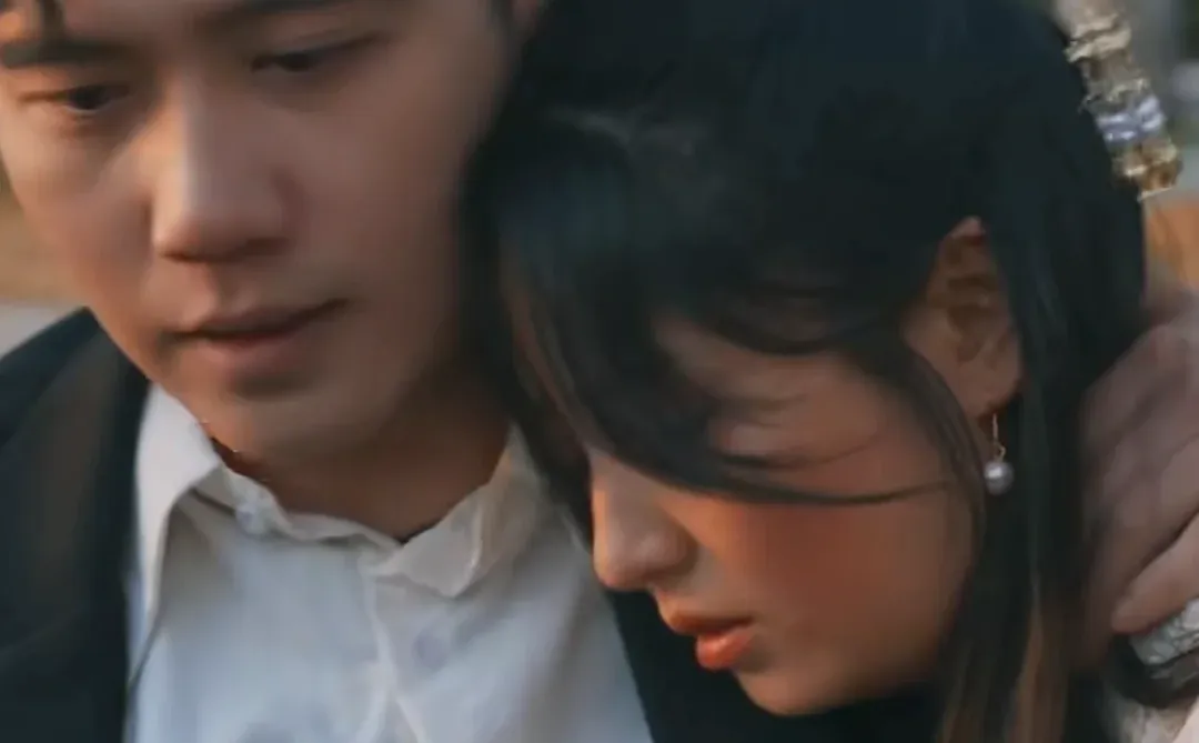 🆘穿越千年前世今生‼️王妃娘娘闯现代