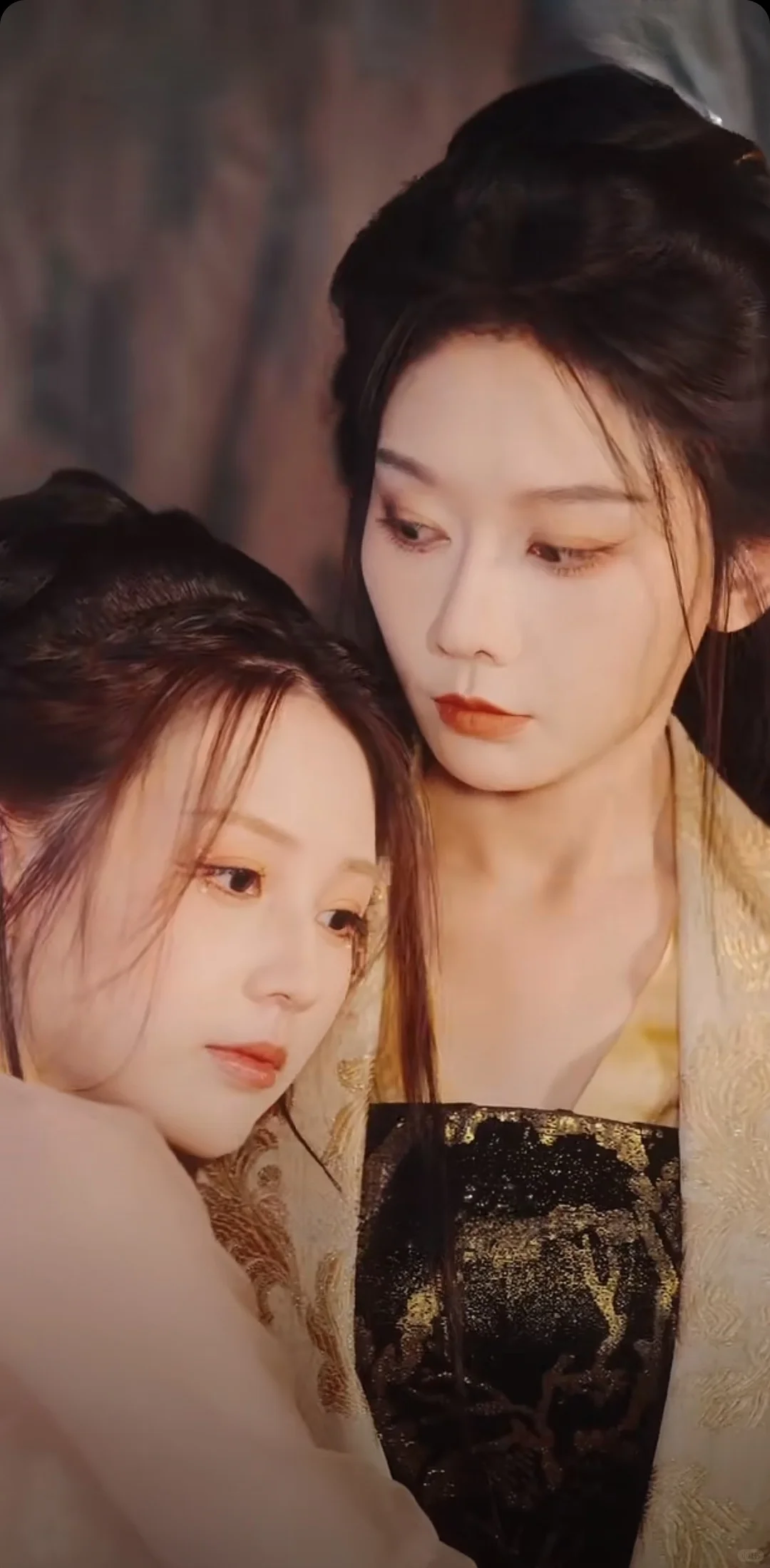 两宫太后重生了更好诏书换皇帝•姐妹情🌸