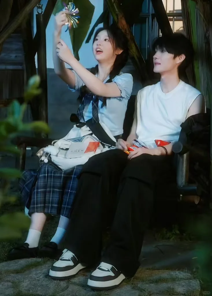 张翅杀疯了！穿越认爹反被撩 这短剧太上头