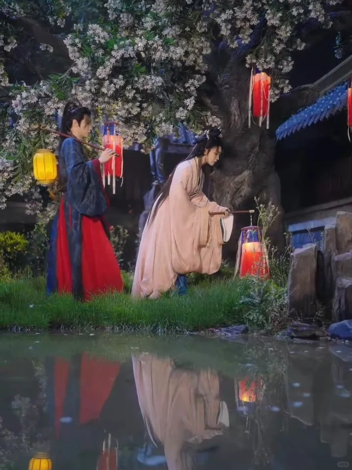 穿越男主VS重生女主，太爽了！！