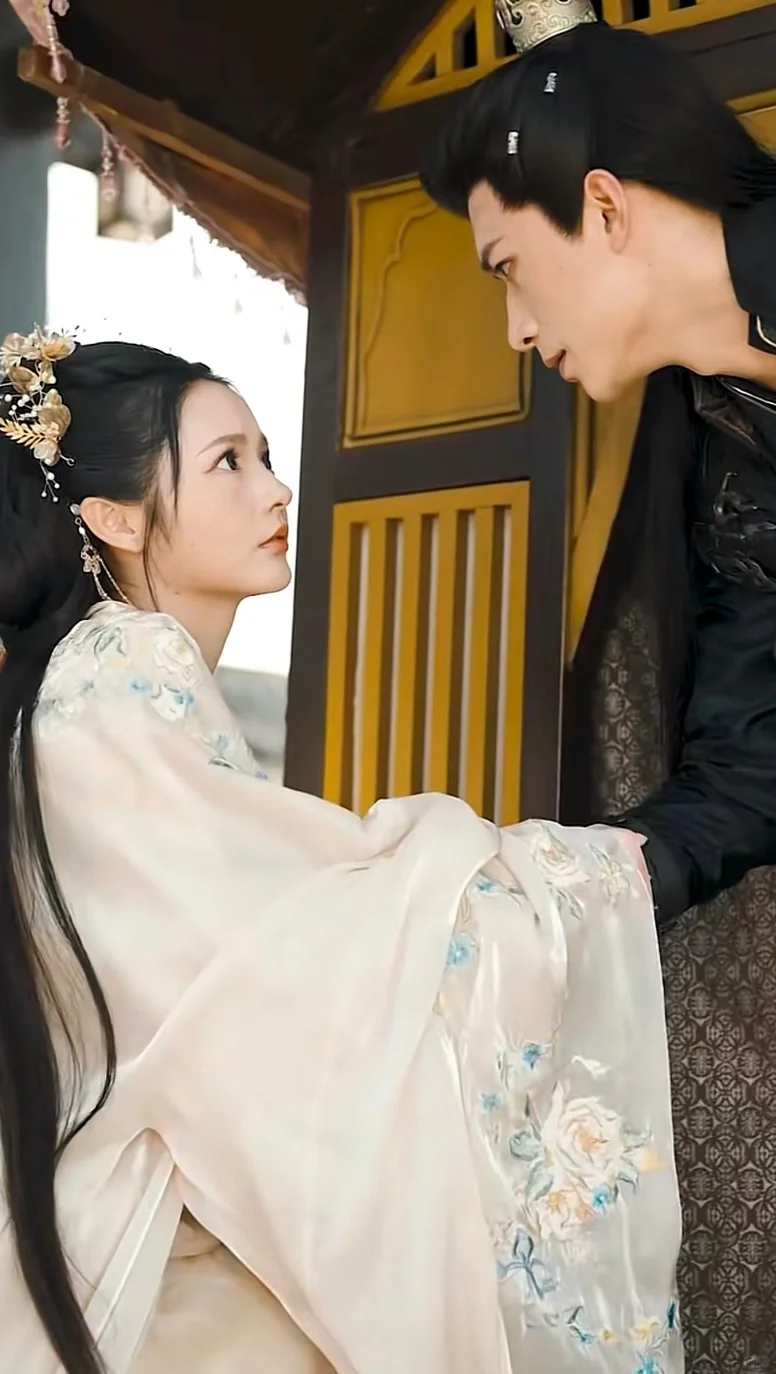 🆘觅七✖️王皓祯‼️俊男靓女先婚后爱穿越剧