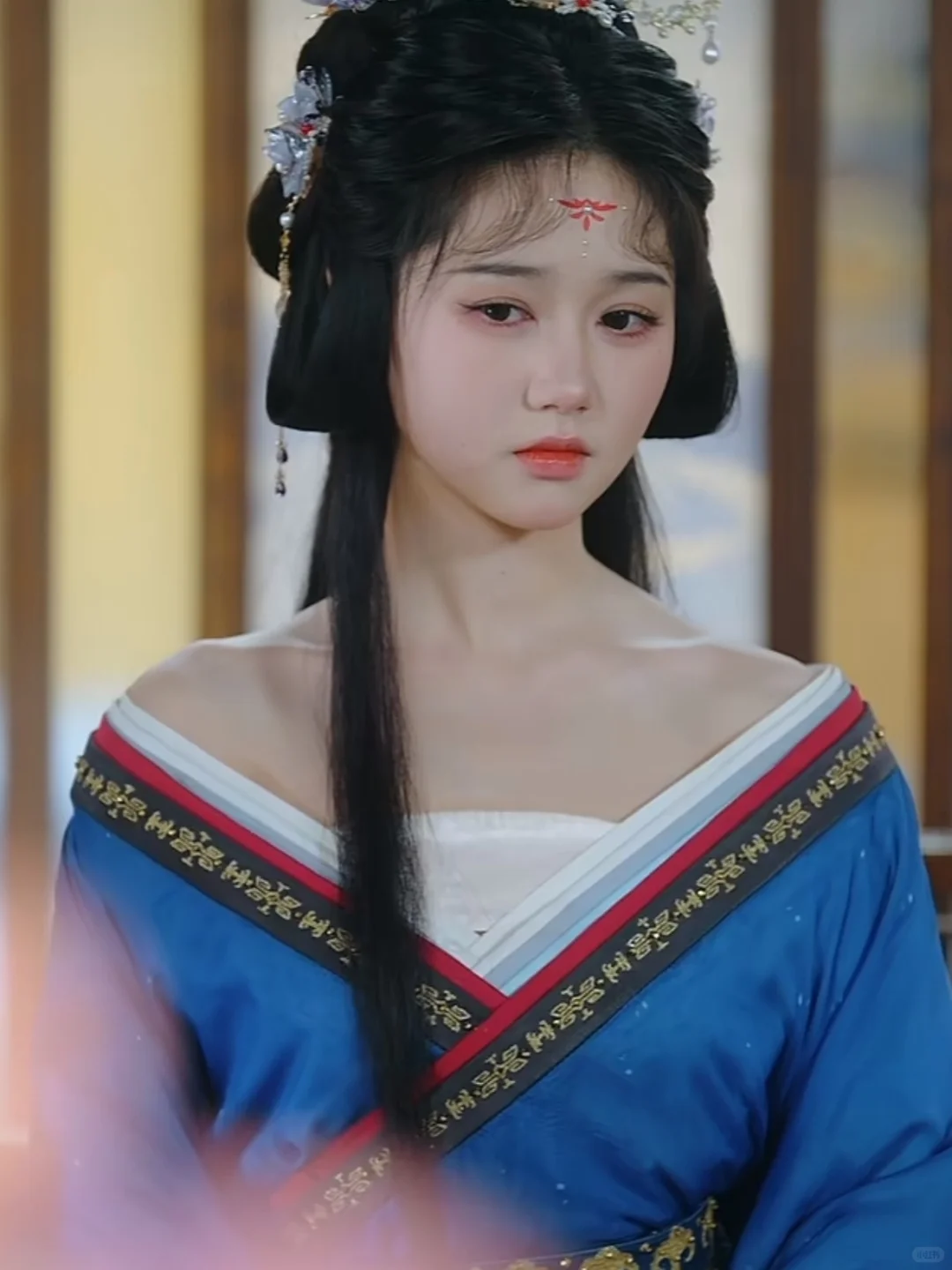 当重生女大战穿越女🌸谁是最后赢家呢