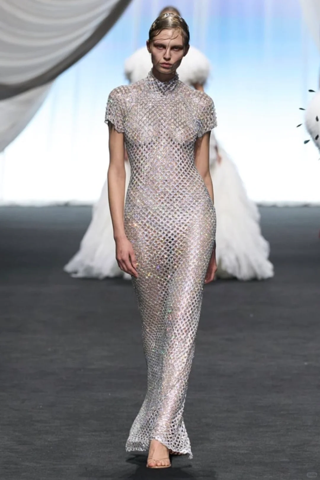 Jean Paul Gaultier S/S 2025 美的像神话！