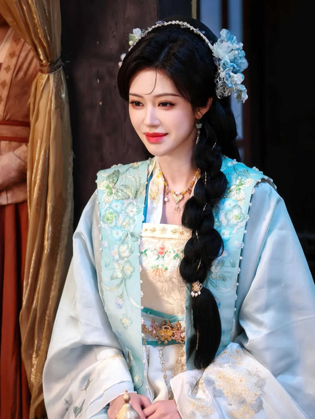 大爆款ip《闺蜜双穿》快杀青啦！！