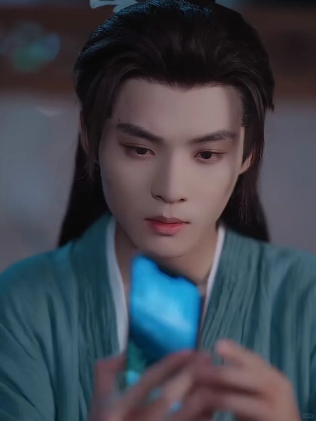 对内是奶狗对外是奸相，他就是个黑芝麻汤圆