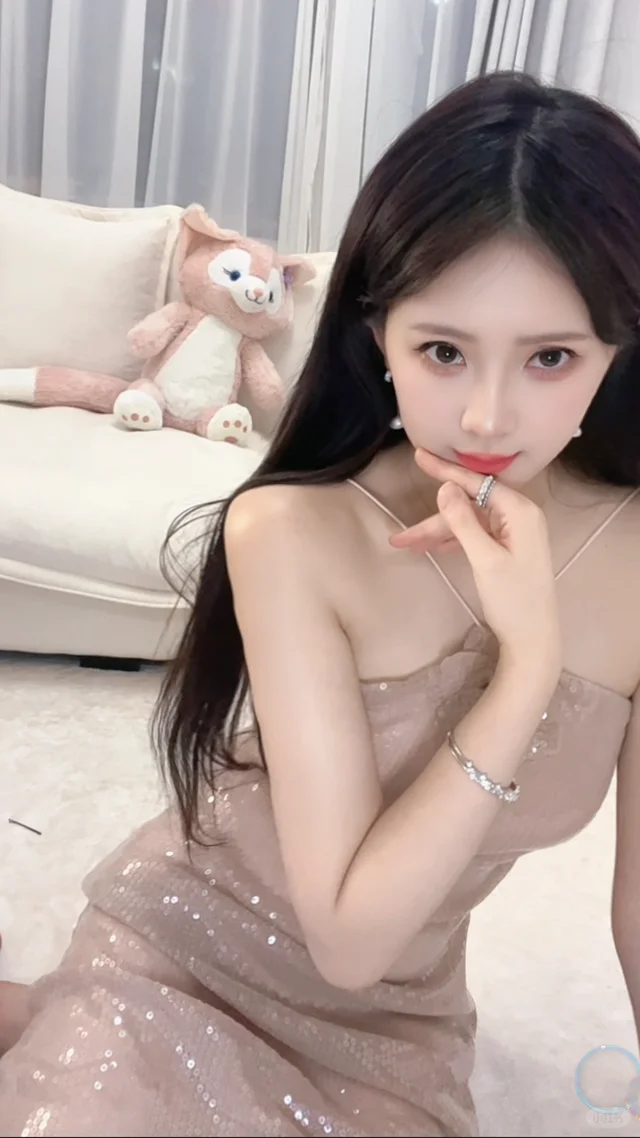 您礼貌吗？极光水：不礼但貌美