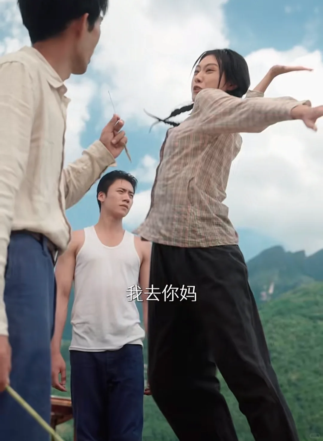 看爽了，这部剧可以改名《婆婆带我扇飞众人》