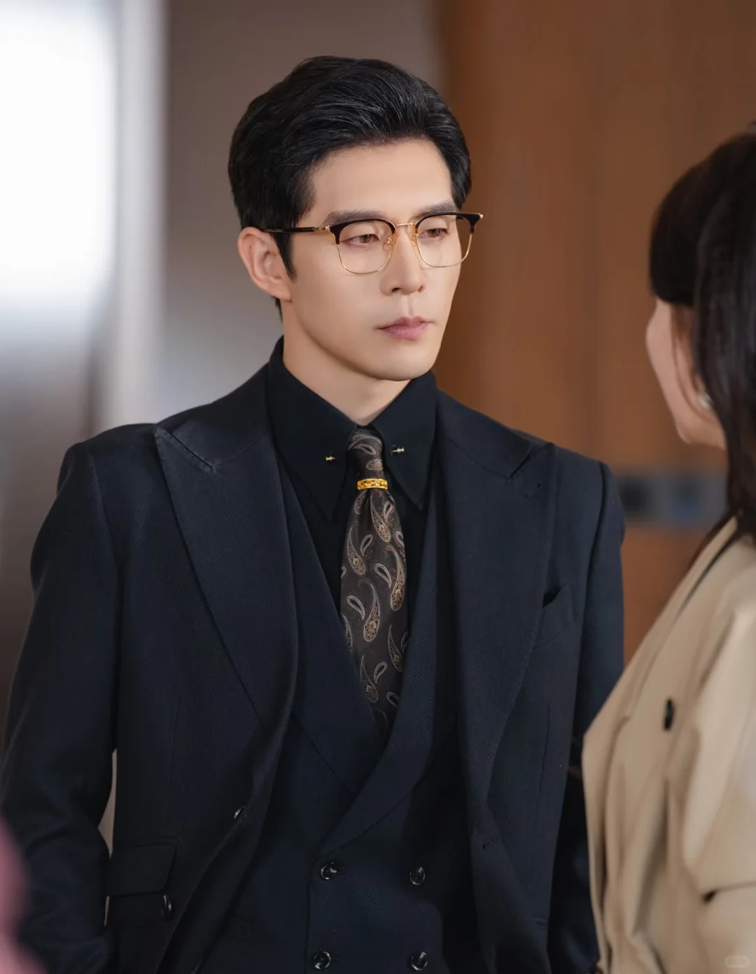 赵廷义一出现，就知道最有钱的是谁了