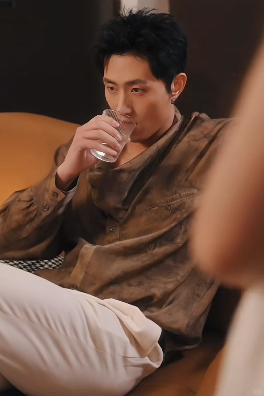 王凯沐最新短剧穿搭完全穿在了我的心趴上❤️