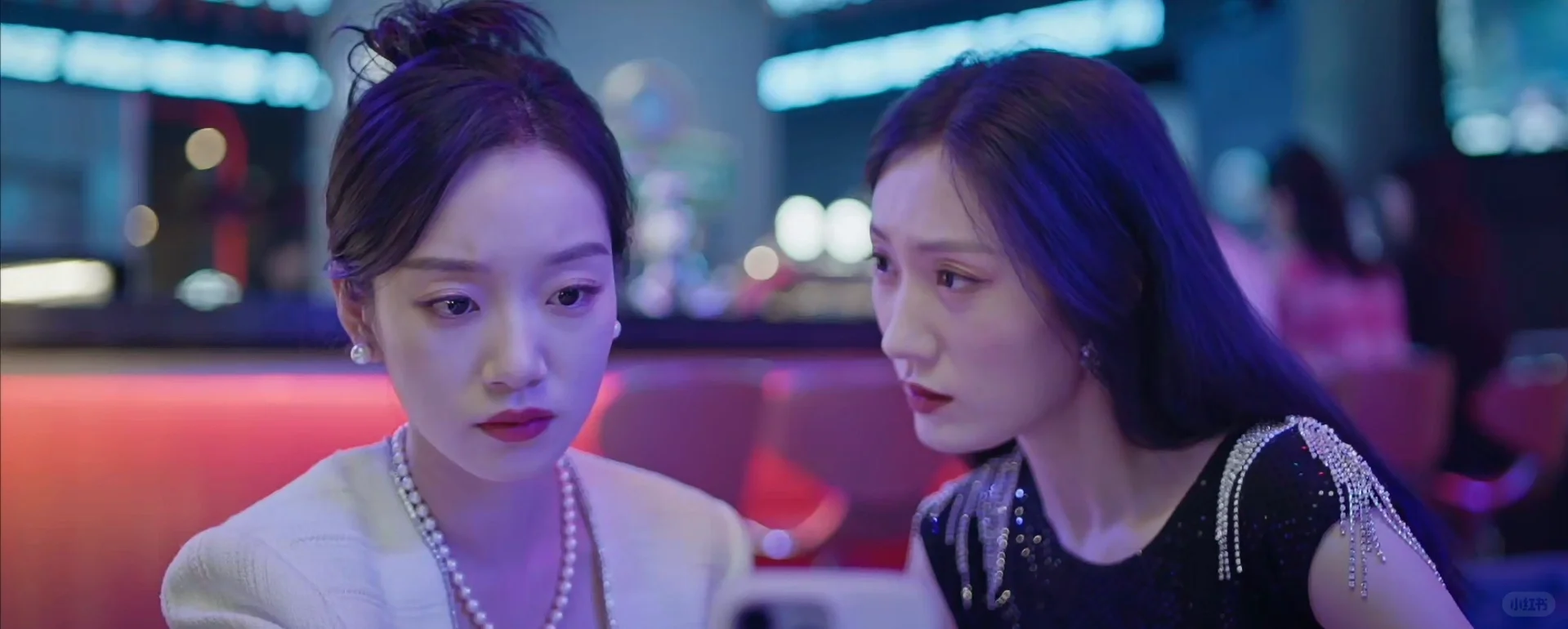 温柔霸道女总裁遇上强势小奶狗！