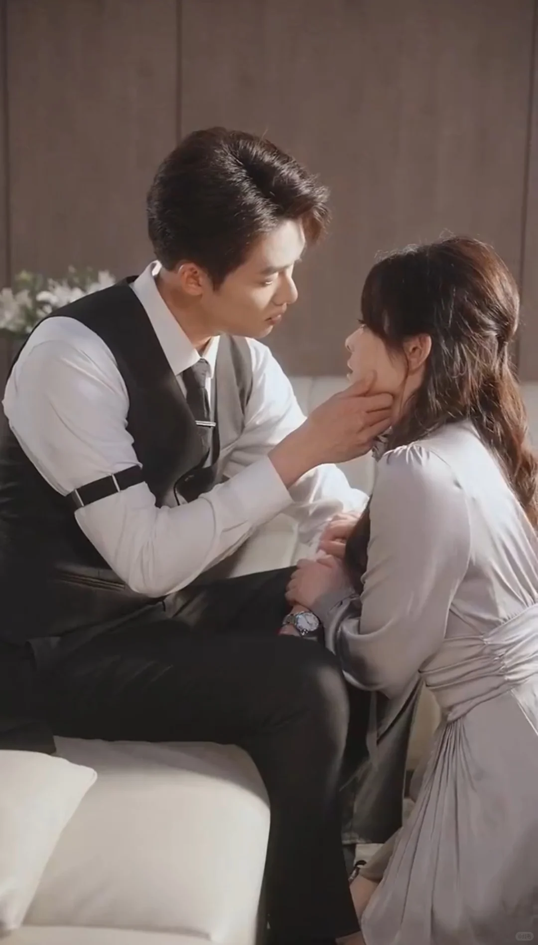 男主好帅女主好美吻戏好甜结局好草率