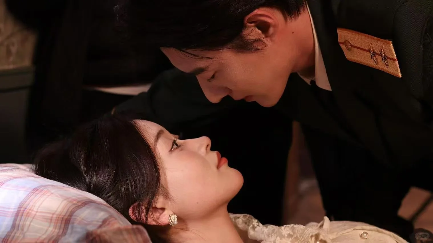 红果已上线！穿到八零家属院，老公又红温了