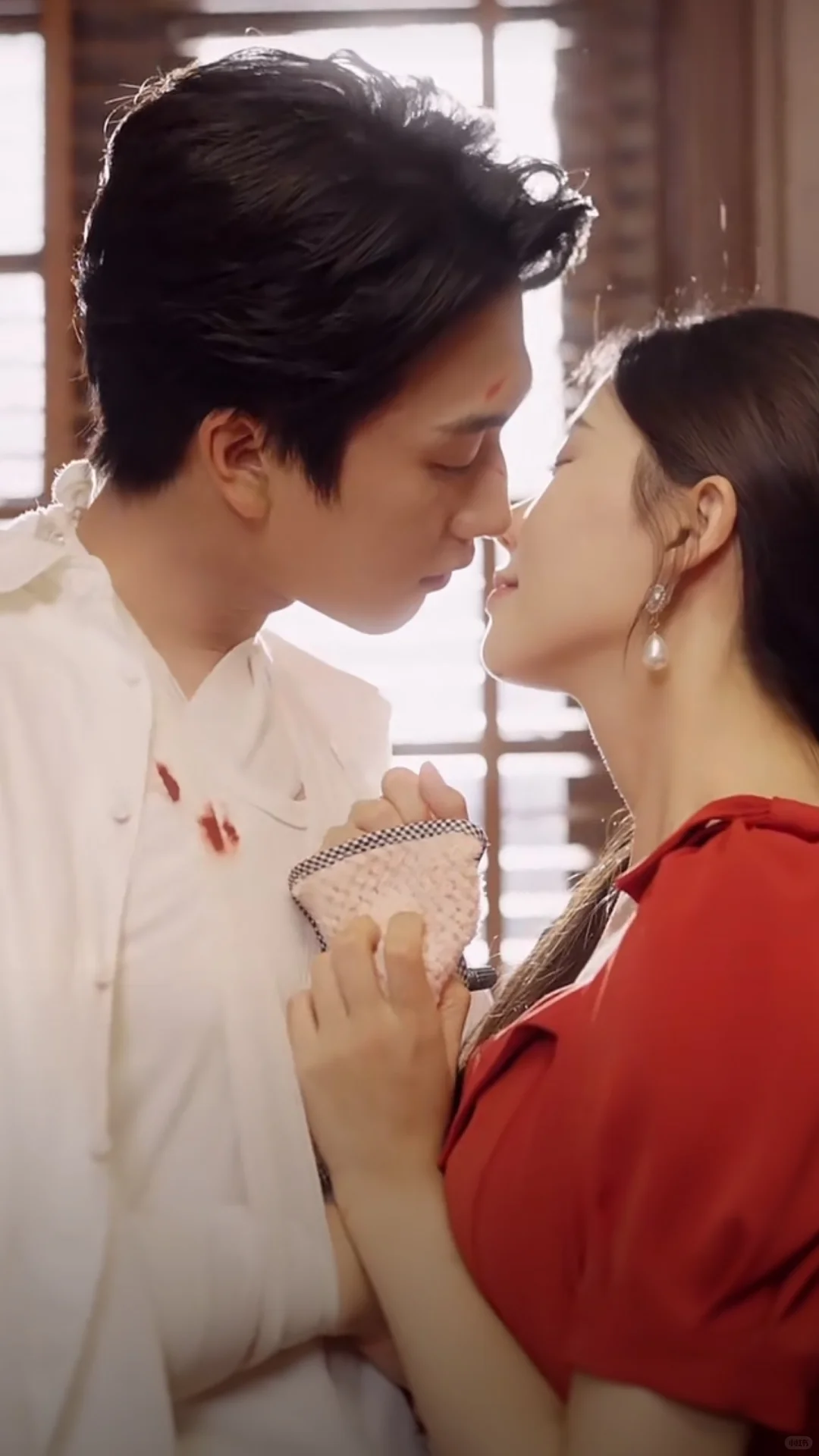 🍅🍆免费短剧 | 我在八零大院捡老公