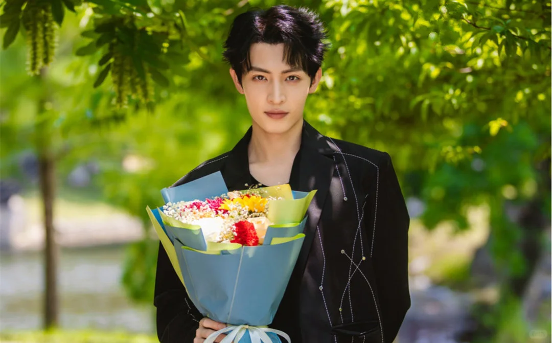 明日开播！落魄千金×腹黑男模，狩猎游戏