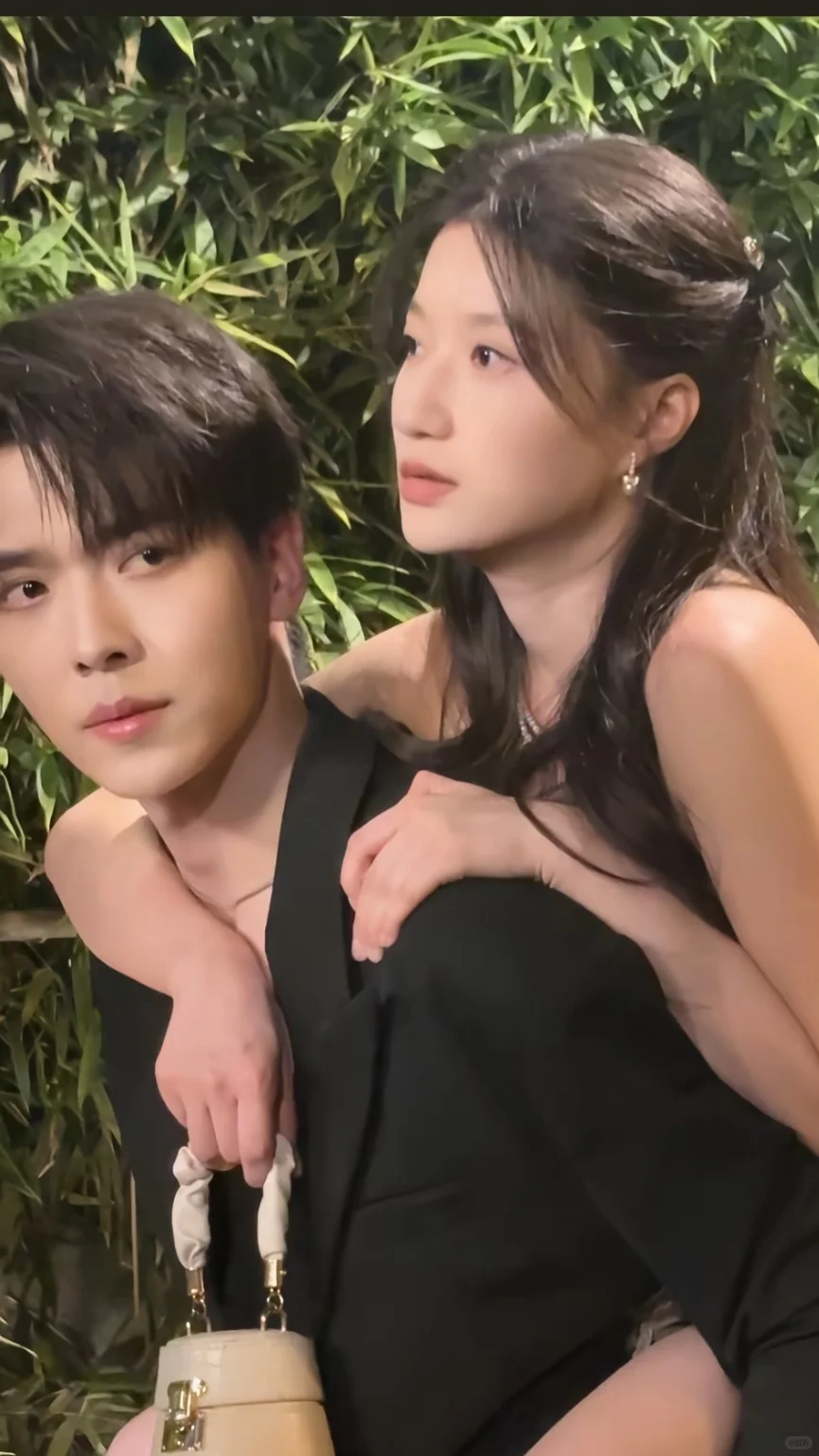 谁能拒绝卡戎的人夫感？