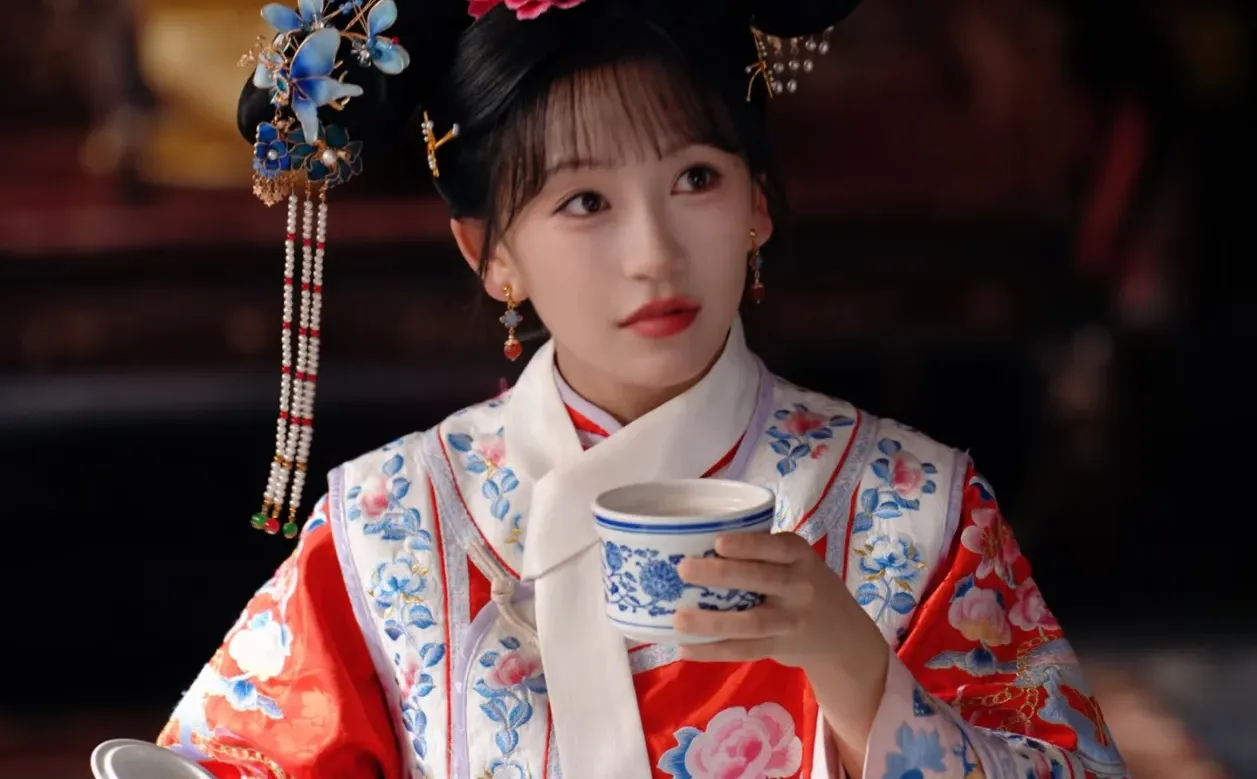 周末在家看还珠短剧~