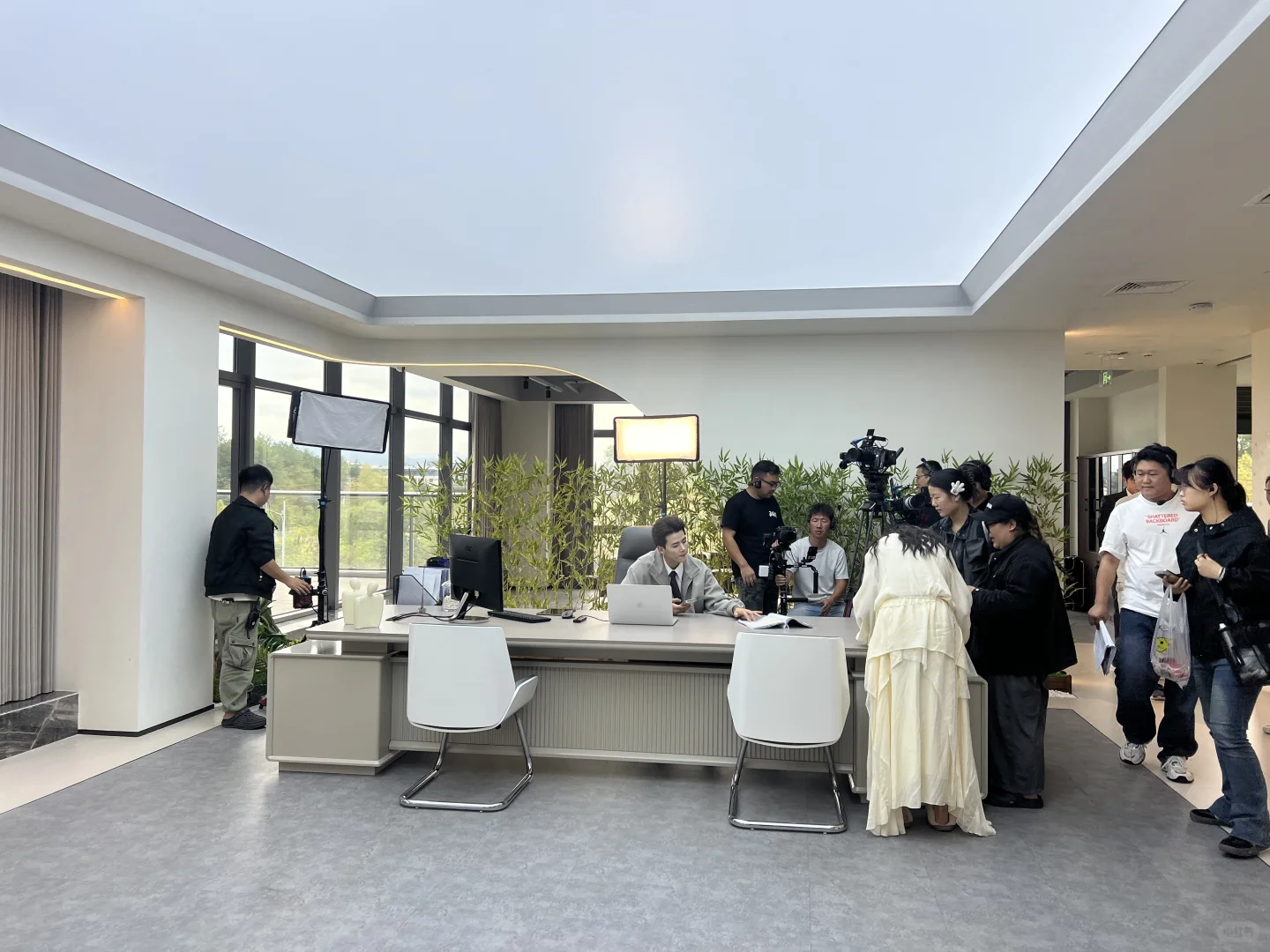 黄山微短剧霸道总裁拍摄现场