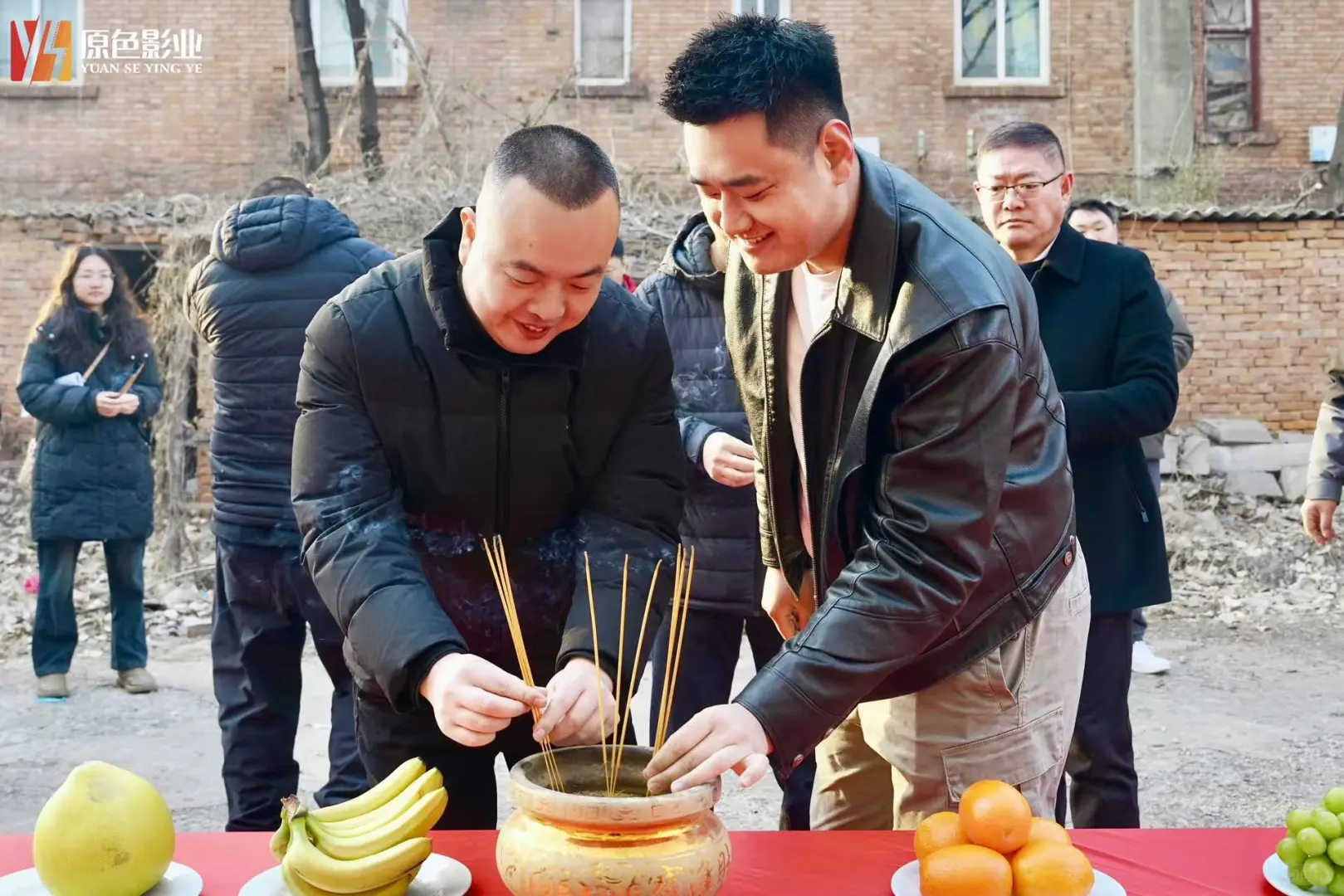 年代女频精品短剧开机